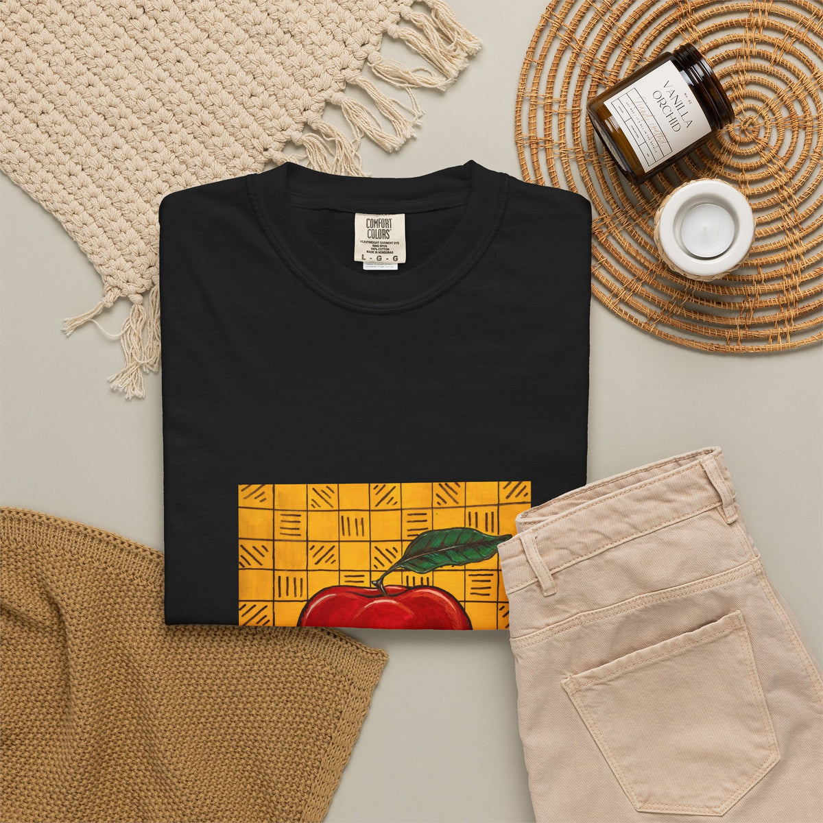 Apple — T-Shirt